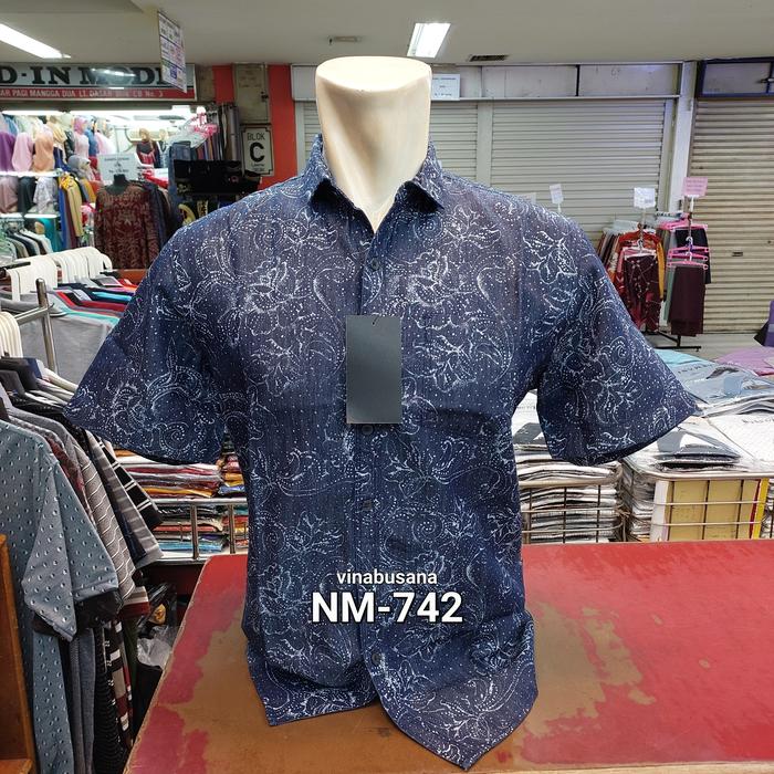 Gambar Kemeja slim fit pria lengan pendek - NM742, M dari VINA BUSANA undefined Tokopedia