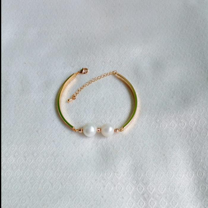 Gambar PERHIASAN GELANG MUTIARA LOMBOK ASLI AIR LAUT BERSERTIFIKAT GLMLS005 - Putih + Putih dari Uways Lombok Pearl undefined Tokopedia