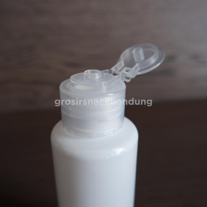 Gambar Botol PET 100ml Fliptop JAMUR PUTIH HITAM NATURAL - PUTIH,FTJMRNAT dari grosirpackagingkosmetik undefined Tokopedia