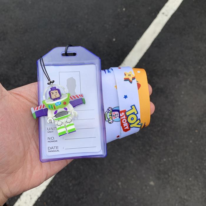 Gambar Lanyard Toy Story/ Id Card/ Name Tag/ Card Holder/ Buzz/ Woody/ Jessie - Buzz dari legokingdom undefined Tokopedia