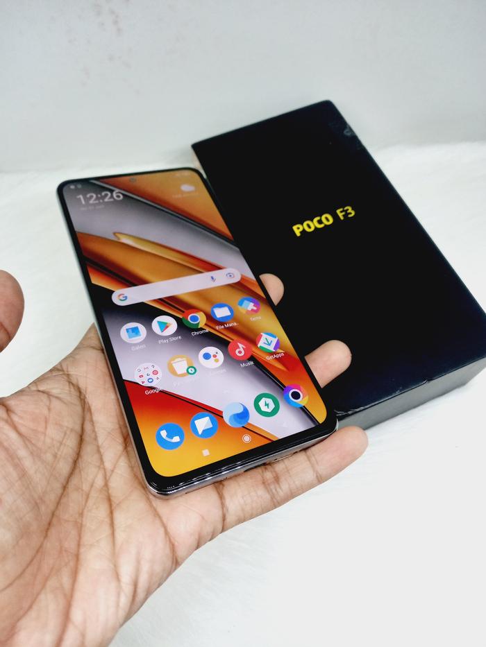 POCO F3 5G 中古だけど超美品！ POCO F3 5G 中古だけど超美品！