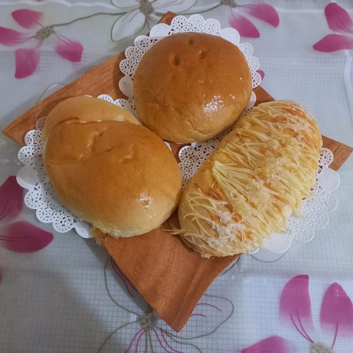 Gambar Roti manis/roti panggang isi coklat,kelapa,nanas,srikaya,kacang - Kelapa dari KawiBakerySunter undefined Tokopedia