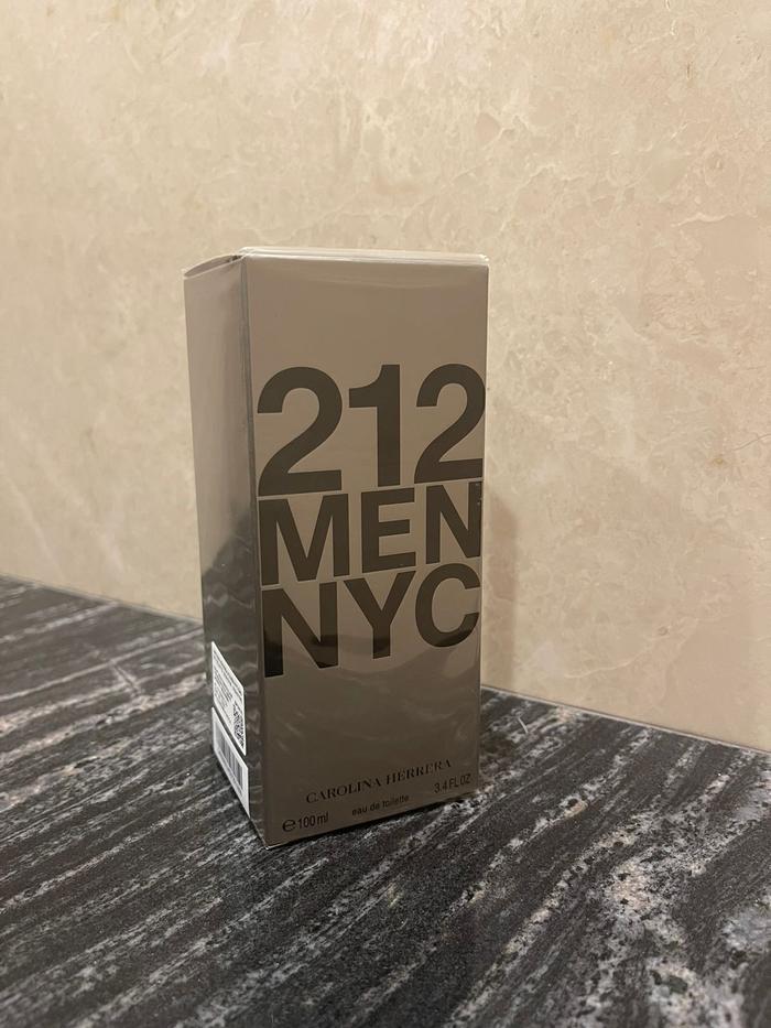 Jual Parfum Carolina Herrera 212 NYC MEN 100ml EDT Original