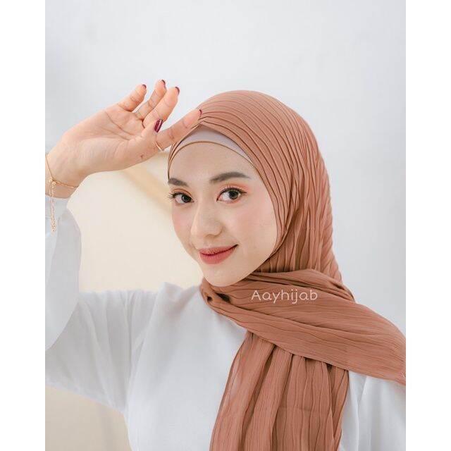 Gambar PASHMINA PLISKET GELOMBANG CINTA PREMIUM - capucino dari JBX HELM undefined Tokopedia