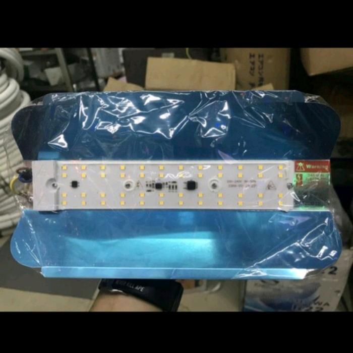 Gambar lampu sorot halogen led 50w lampu sorot led tembak led 50w 50 watt led - TUNGSTEN 50 WAT dari eco led lighting undefined Tokopedia