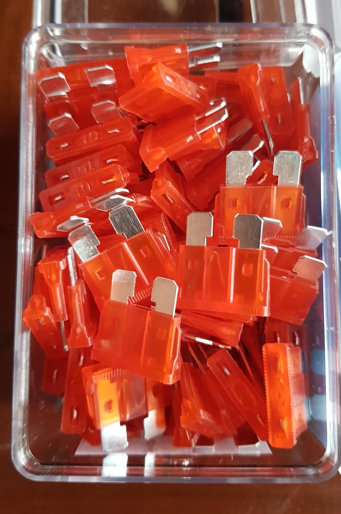 Gambar Sekring / Fuse DX Gepeng Flosser Tancap 10A - 15A - 20A - 25A - 30A - Merah - 10A dari Mowtorku Indonesia undefined Tokopedia