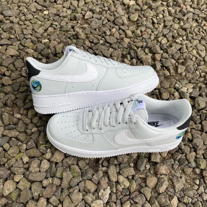 Nike Air Force '07 Have A Nike Day Photon Dust Original 42 di Feltyoung  Tokopedia