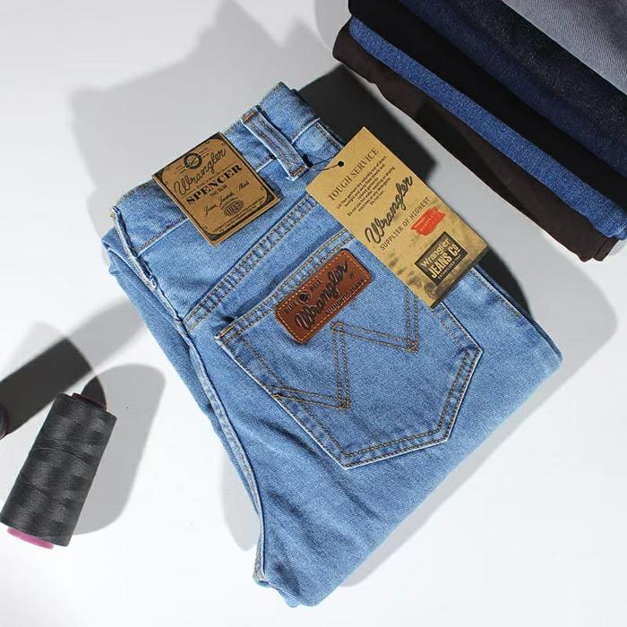 Jual celana jeans pria wrangler standar 