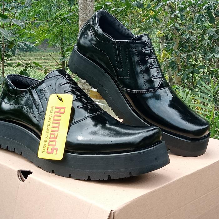 Gambar TERBARU~Sepatu PDH KANTORA pendek outsole tebal 4-5 cm kulit sapi asli - hitam kilap, 39 dari RUMAOS.CO.ID undefined Tokopedia