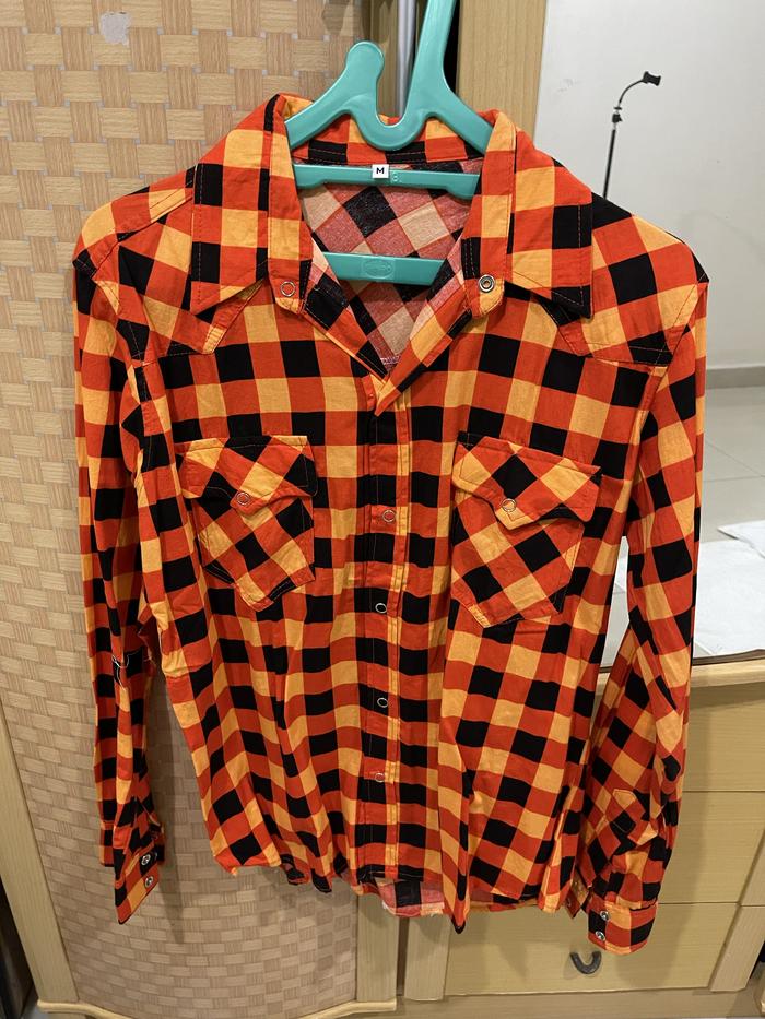 Gambar Kemeja kotak kotak orange import BKK mulus 100% size M sesuai gambar dari Asesoris-shop undefined Tokopedia