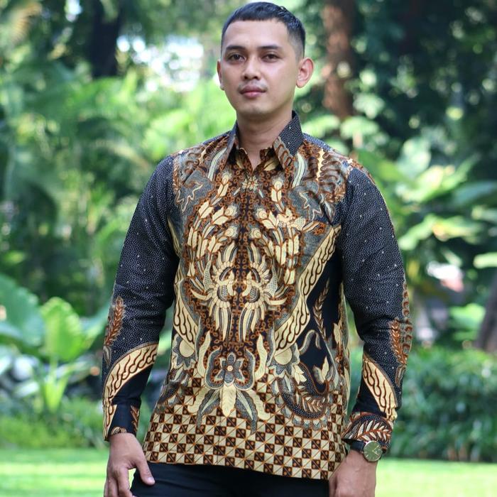 Gambar Baju Batik Keren dari indra widya batik undefined Tokopedia