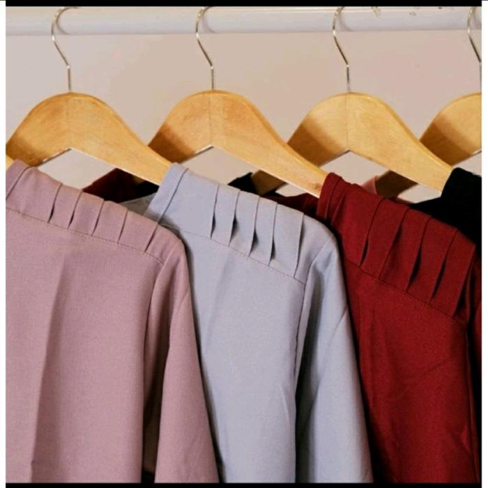 Gambar ATASAN BLUS/ ATASAN 4 UKURAN/ ATASAN LIPAT BAHU/ BAJU WANITA - Milo/Moca, M dari CV ALLOGES STORE undefined Tokopedia