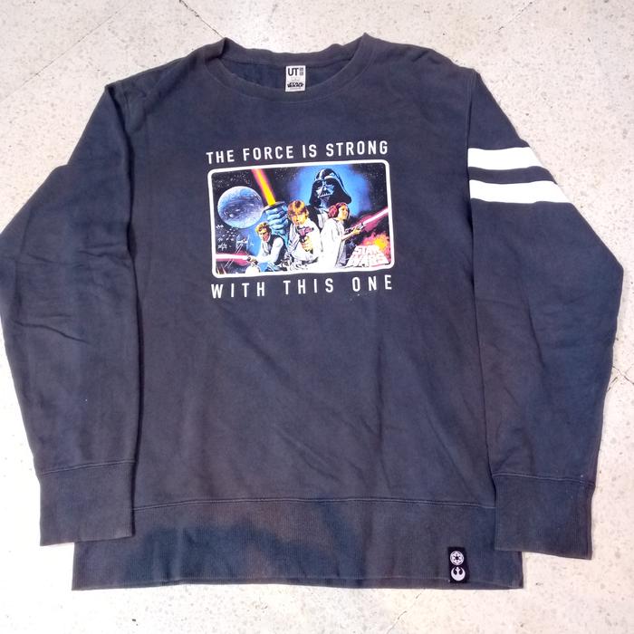 Jual crewneck uniqlo X starwars - Kota Bandung - Everlastinggaze | Tokopedia