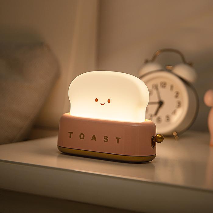 Gambar Roppu Lampu Tidur Anak Lucu Toast Lamp LED Charger USB - pink dari Roppu undefined Tokopedia