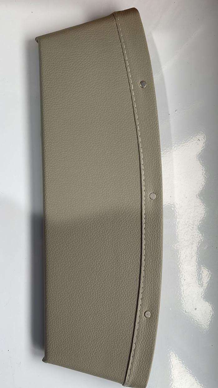 Gambar Car Seat Gap Organizer Leather | Tempat Penyimpanan Celah Jok Mobil - Abu-abu dari Rumah.Hobi undefined Tokopedia