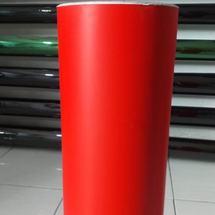 Gambar STICKER STIKER SKOTLET VINYL GLOSSY/MATTE WRAPPING MOBIL 120CM x 100CM - merah matte dari PESOLEX undefined Tokopedia
