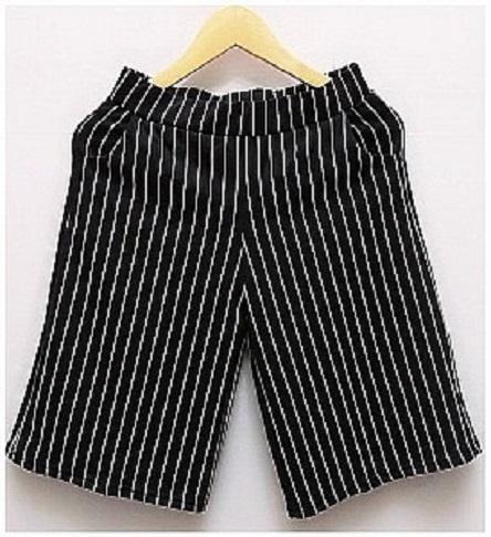 Gambar Celana Kulot Pendek Motif Salur Hitam Putih - Hitam dari Gelasi Fashion Store undefined Tokopedia
