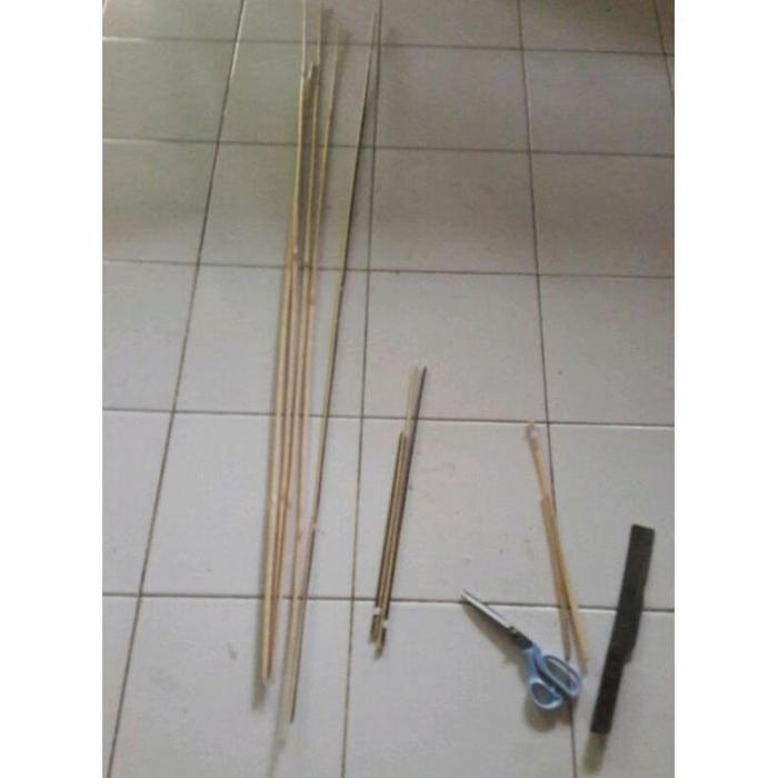 Gambar original layangan murah karangka layangan bebean tinggal di rakit - Ranka 80 cm, Rangka dari Shipan-Store undefined Tokopedia