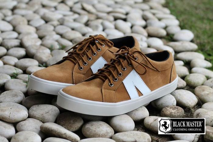 Jual Sepatu Sneakers Casual Gaya Pria Blackmaster Arl Brown, 39