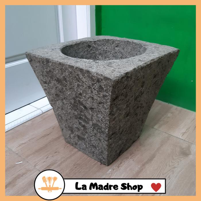 Gambar LUMPANG LESUNG BATU Segi Empat - 100% Batu Asli - Uk. Besar dari La Madre Shop undefined Tokopedia