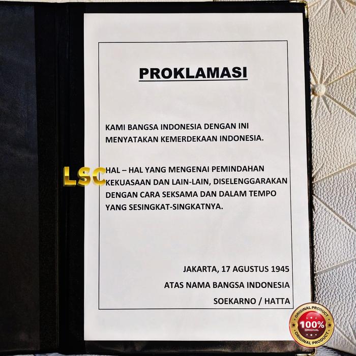 Gambar Map upacara satuan, ukuran map +/- 34x24 cm hitam gold foil emboss - Proklamasi dari Luxuryshopcenter undefined Tokopedia