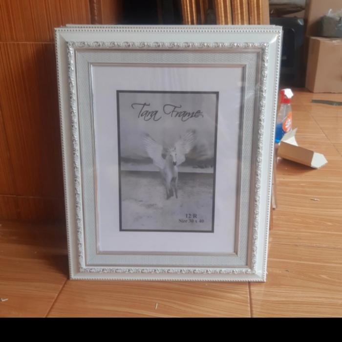 Gambar figura frame plus kaca mdf dobel lenen dari Edi Bingkai Pasarbaru undefined Tokopedia
