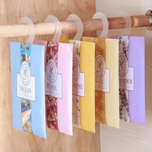 Gambar sale Pengharum Lemari Pakaian Gantung Aroma Segar bermutu - jasmine dari kiolkoo undefined Tokopedia