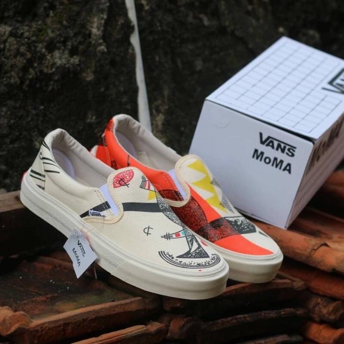 Gambar Murah banget !! Sepatu vans moma pria wanita slop impor quality - Wr1, 36 dari Wiro_sneakers undefined Tokopedia