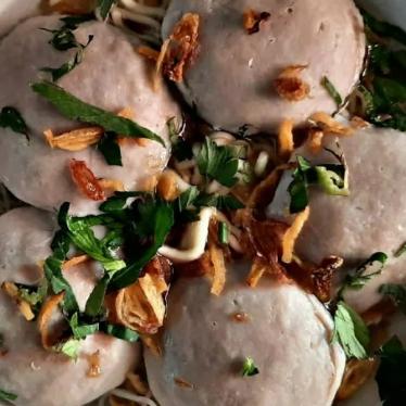 Gambar bakso gepeng rawamangun isi 25pcs dari TOKO JASTIP JAKARTA undefined Tokopedia