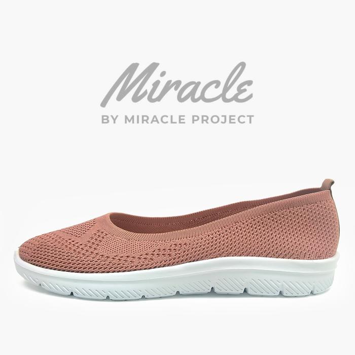 Gambar Sneakers Rajut Import - Superfame Series 01 Miracle By Miracle Project - Peach, 40 dari Miracle By Miracle Project undefined Tokopedia