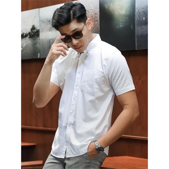 Gambar Kemeja Pria Polos Lengan Pendek Slimfit Army Bahan Oxford Premium - Putih, XXL dari RAIGO Apparel Store undefined Tokopedia