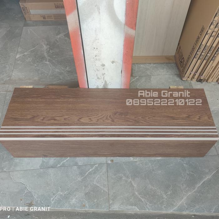 Gambar 1set granit tangga motif kayu 30x100&20x100 Willow coffee dari Abie Granit29 undefined Tokopedia