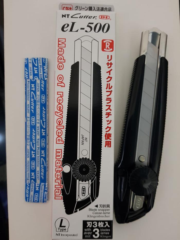 Gambar NT Cutter L-500 - Hitam dari Cleaning equipment 3M undefined Tokopedia