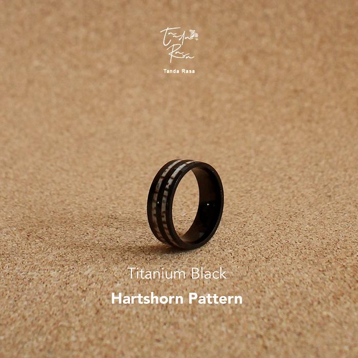 Gambar Cincin Titanium dengan Motif Tanduk Rusa untuk Pria - 7 dari Tanda Rasa Studio undefined Tokopedia