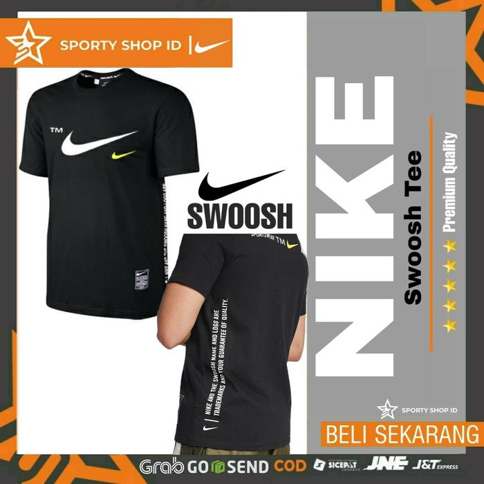 Gambar Kaos Tees Sport Olahraga Nike Running Hitam Polos Pendek Pria Keren - NIKE SWOOSH BLK, M dari SportyShopID undefined Tokopedia