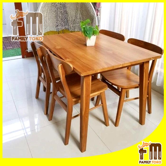 Gambar Meja Makan Minimalis 4 Kursi Kayu Jati dengan Set Bantalan Jok Busa - Tanpa Bantalan, Belum Warna dari Family Toko Mebel undefined Tokopedia