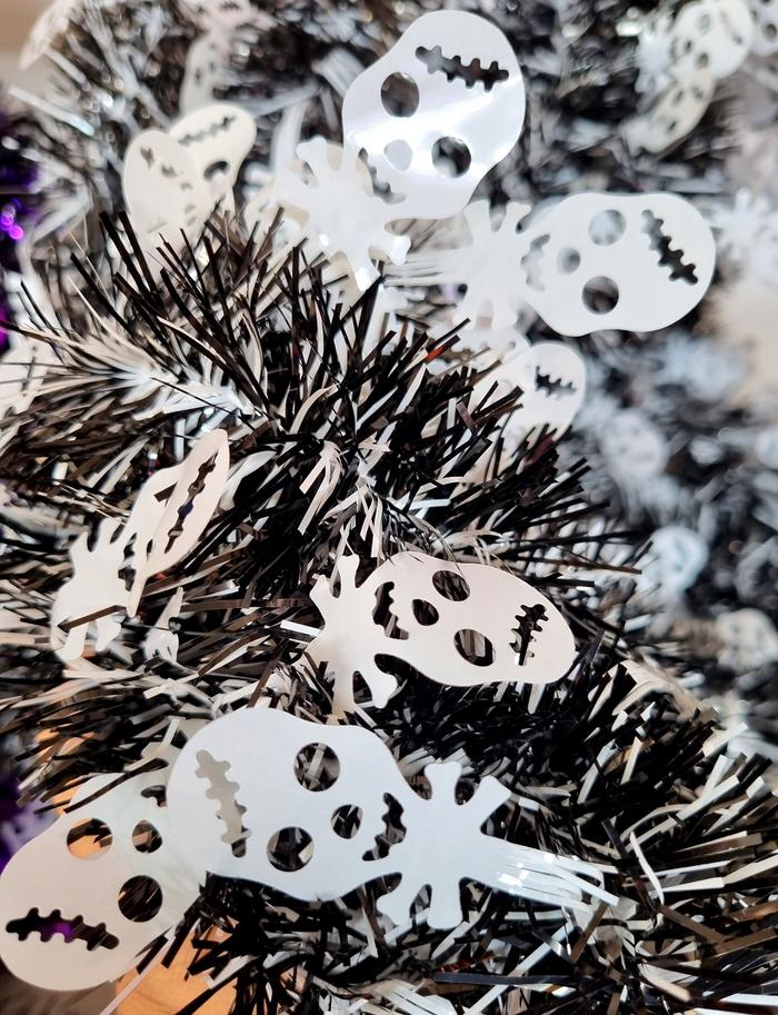 Gambar Slinger Halloween Termurah Dekorasi Rumah Hantu Tinsel Hallowen Grosir - tengkorak dari Jaspart undefined Tokopedia