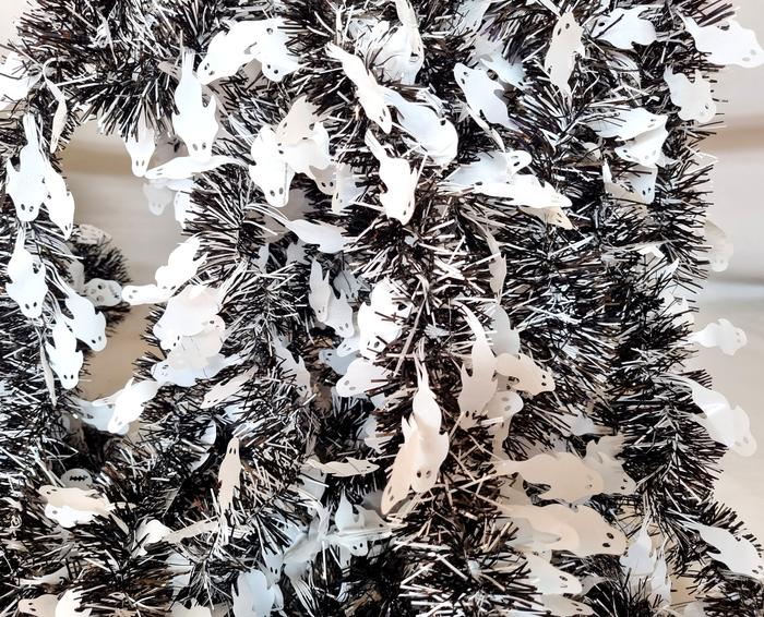 Gambar Slinger Halloween Termurah Dekorasi Rumah Hantu Tinsel Hallowen Grosir - hantu dari Jaspart undefined Tokopedia