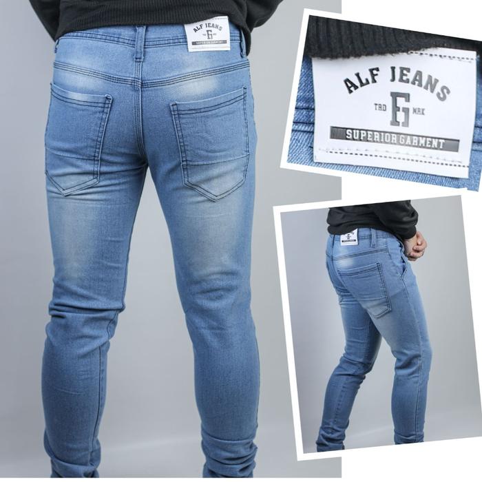 Gambar Celana Hitam Jeans Panjang Pria Pensil Slim fit Skinny Stretch Jumbo - Biru Muda, 31 dari Tokoomdidit undefined Tokopedia