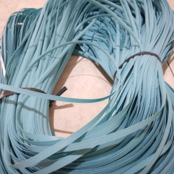 Gambar TALI ROTAN PLASTIK - TALI ROTAN SINTETIS - TALI per 50 meter part2 - Biru Muda dari sintetic store.99 undefined Tokopedia