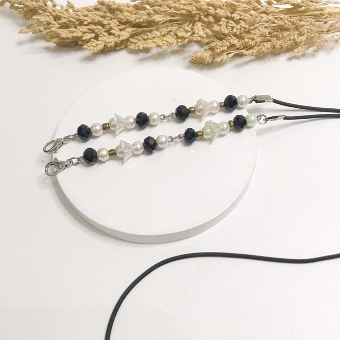 Gambar Dazscarf Strap Masker Floral 2in1 Connector - Black, Klakson dari Dazscarf undefined Tokopedia