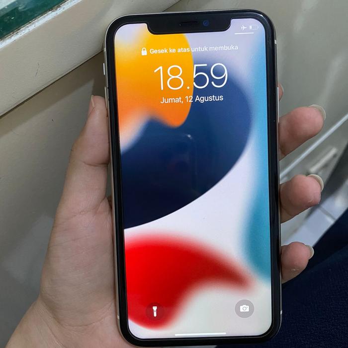 Gambar iphone 11 second inter [Booked] dari shinshoppp undefined Tokopedia