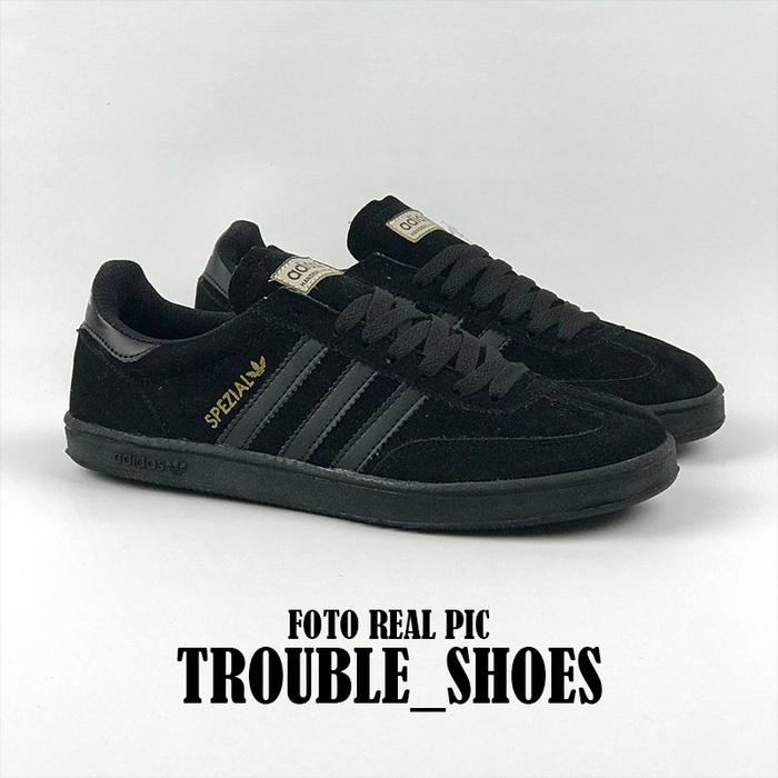 Gambar SEPATU ADIDAS SPEZIAL FULL HITAM GREEN GRADE - FULL HITAM, 39 dari TROUBLE_SHOES undefined Tokopedia