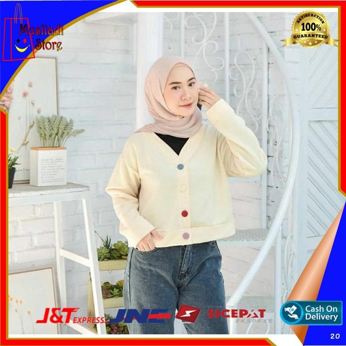 Gambar Switer Wanita Korean Style Crop Top Kancing Lengan Panjang Kekinian - Krim dari musliadi's store undefined Tokopedia