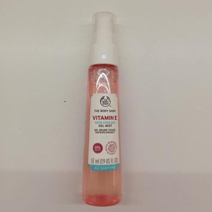 Gambar THE BODY SHOP VITAMIN E SKIN COOLING GEL MIST SALE dari storelevenf_NEW undefined Tokopedia