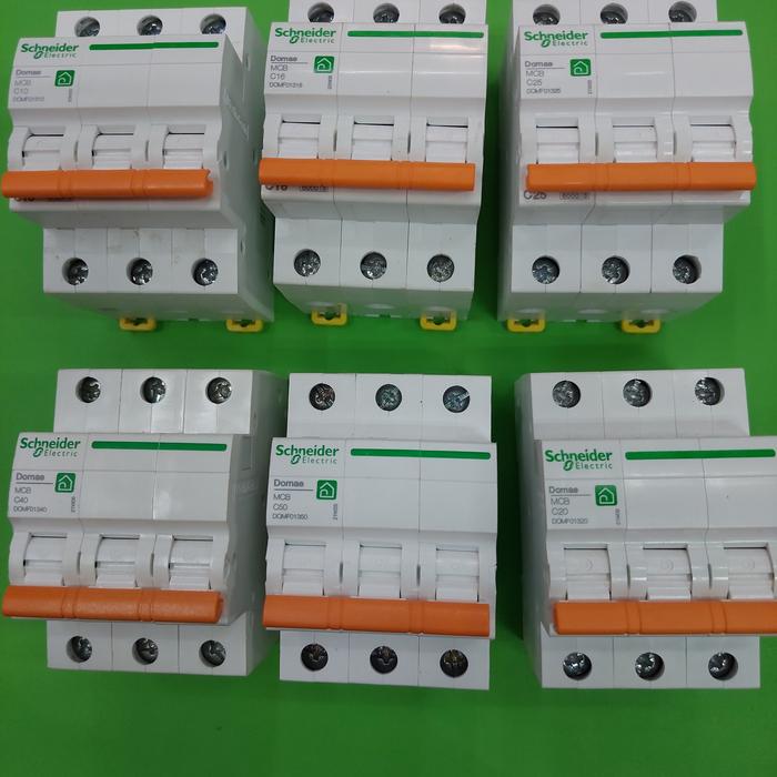 Gambar schneider new domae mcb 3P 16a 6ka mcb domae 3 phase 16a 3x16a dari AA Electric Online undefined Tokopedia