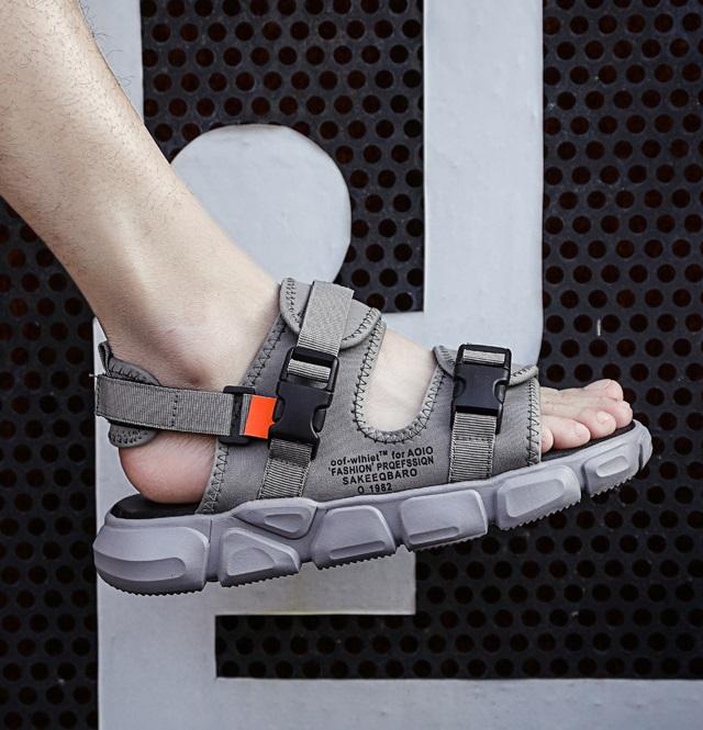 Gambar SH97 Sandal Gunung Pria Import Empuk Tebal Keren Cool Style Fashion - grey, 44 dari Ennwen Online Store undefined Tokopedia