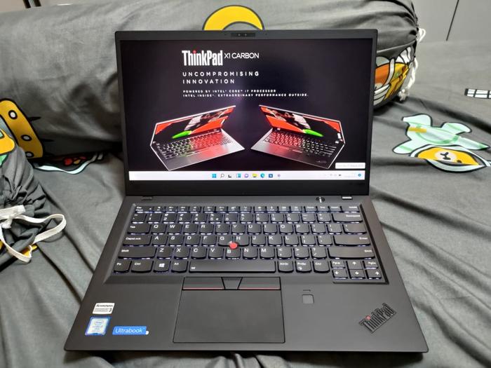 美品 レノボ Thinkpad X1 Carbon 8th 16GB ノートPC Windowsノート本体 ThinkPad X1 Carbon Gen8 i7 16GB Amazon.com