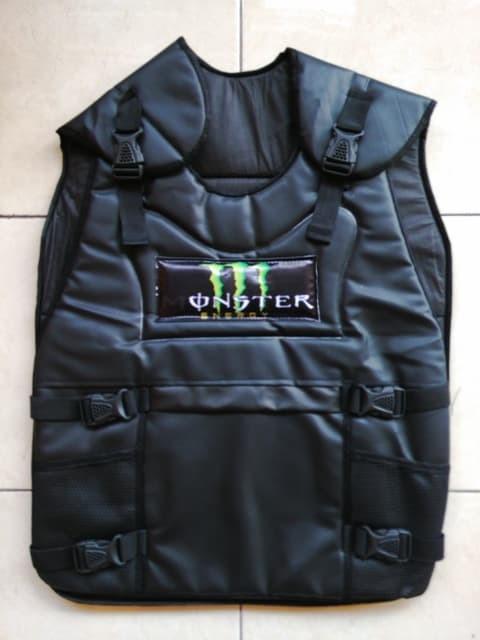 Gambar Rompi Motor Kulit - Alas Dada - MONSTER, KALEP dari TriMedia Shop undefined Tokopedia