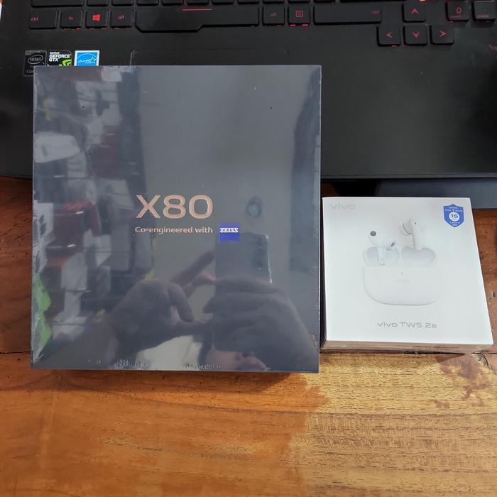 Gambar VIVO X80 12/256Gb Black Garansi Resmi Bonus TWS 2E dari Starcom Cellular undefined Tokopedia
